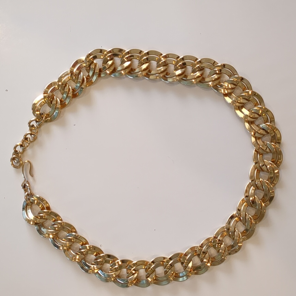 Monet chunky gold tone necklace